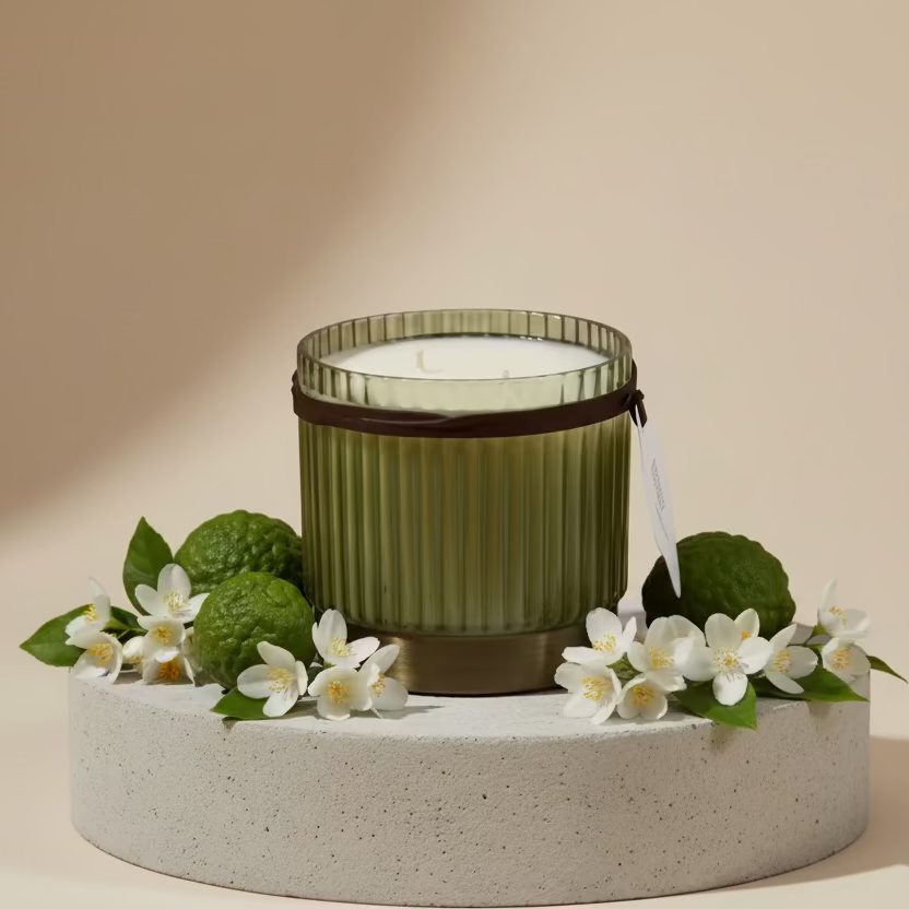 Iris Flute Scented Candle Jasmine & Bergamot (500ml)