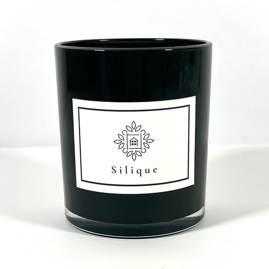 Classics collection - Dark Honey & Tobacco Scented Candle